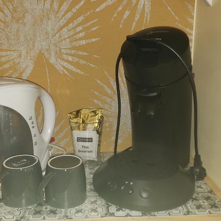4 Safraniers Bed & Breakfast ซิญองส์-ลาเกสกาด ภายนอก รูปภาพ