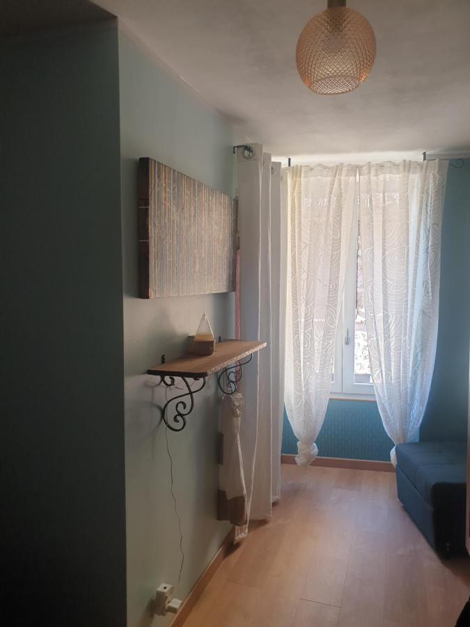 4 Safraniers Bed & Breakfast ซิญองส์-ลาเกสกาด ภายนอก รูปภาพ